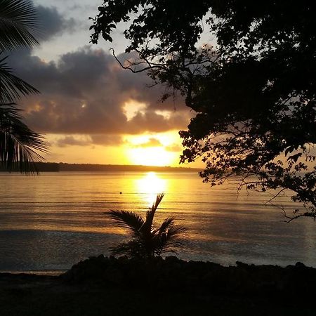 Santo Seaside Villas Luganville Exterior photo