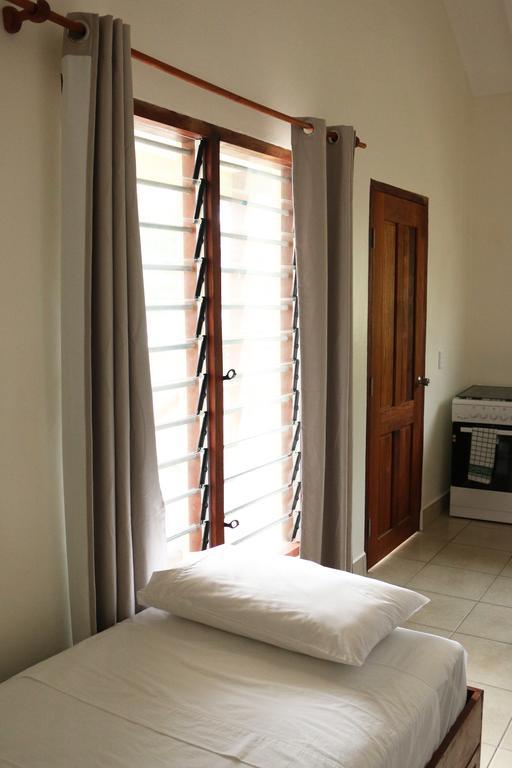Santo Seaside Villas Luganville Exterior photo