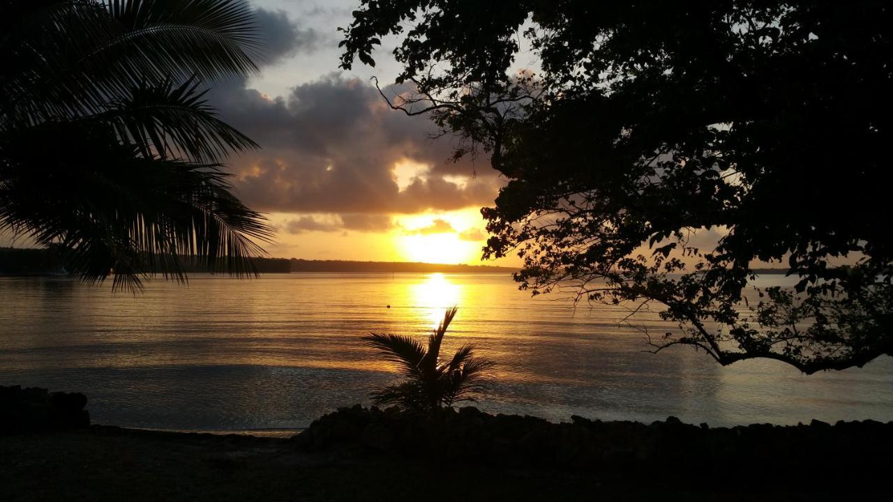 Santo Seaside Villas Luganville Exterior photo